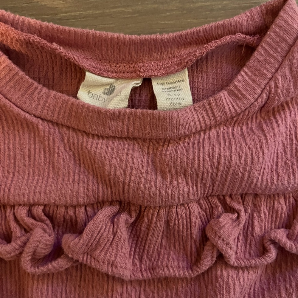 Baby Gap Ruffle Two-Piece Outfit Set - Picture 4 of 5